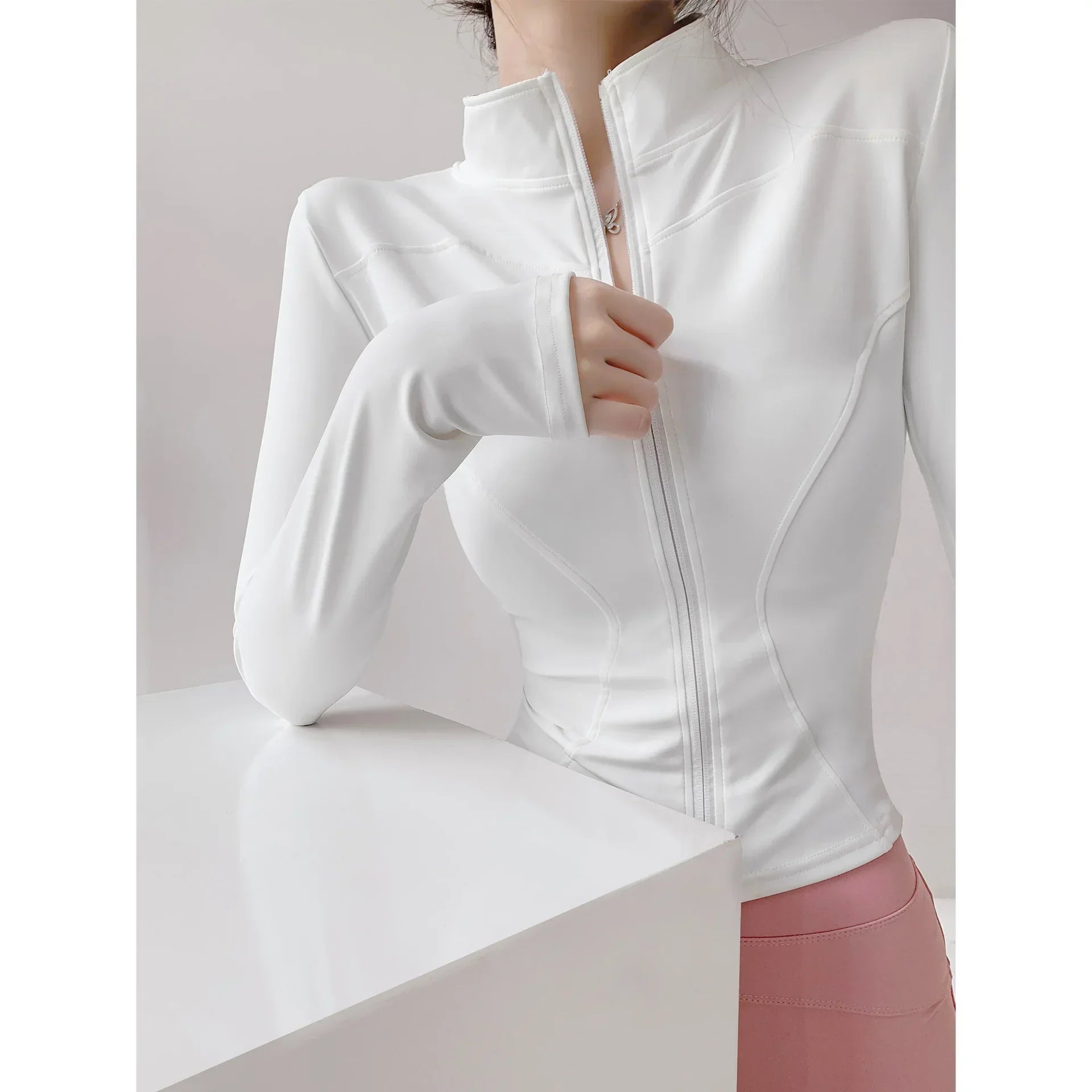 Lightweight Sun Jacket — Women's Quick-Dry Layer for Runs & Errands